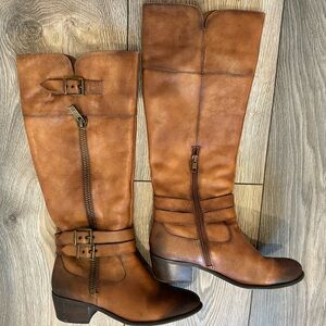 Arturo Chiang Tan Leather Boots with Buckle Detail Size 8.5